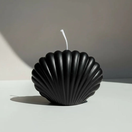 Seashell Candle Black